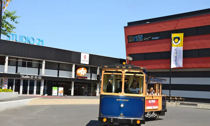 Hillywood tour met trein in Hilversum