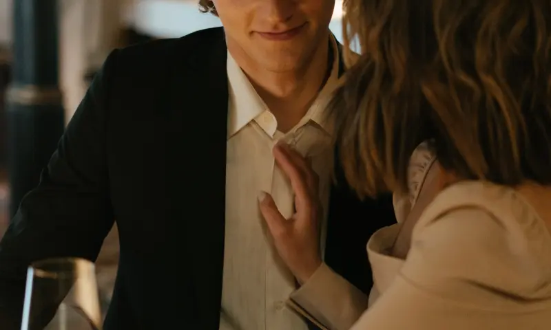 man en vrouw hebben date