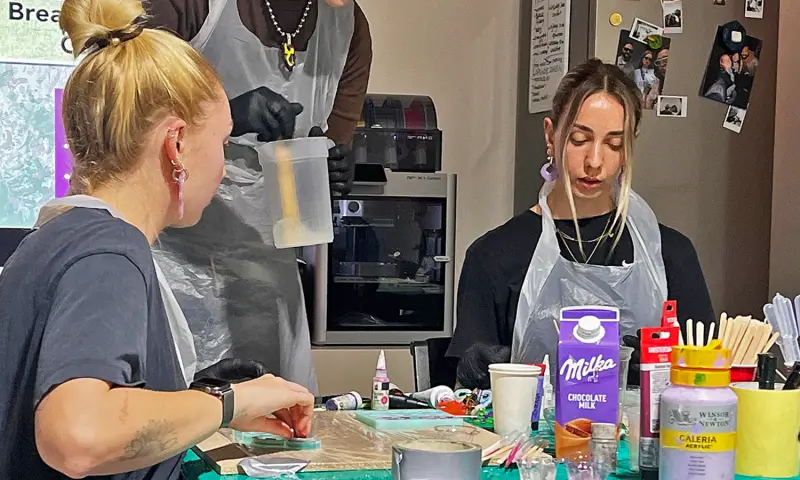 Workshop begeleiders aan het werk