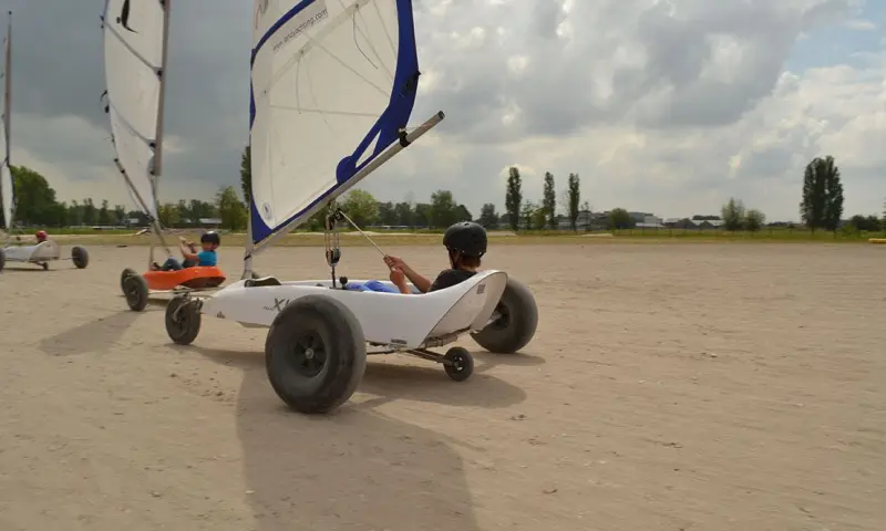 Blokarten op het strand
