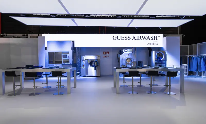 GUESS JEANS experience
