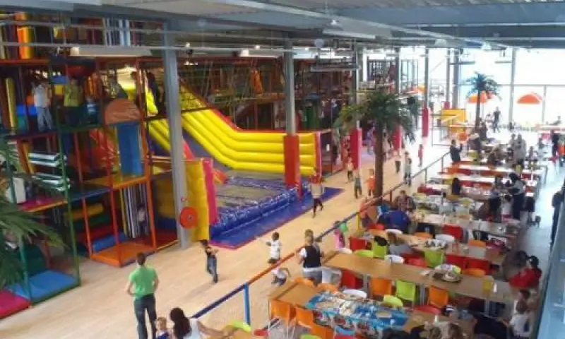 Grote ruimte playground