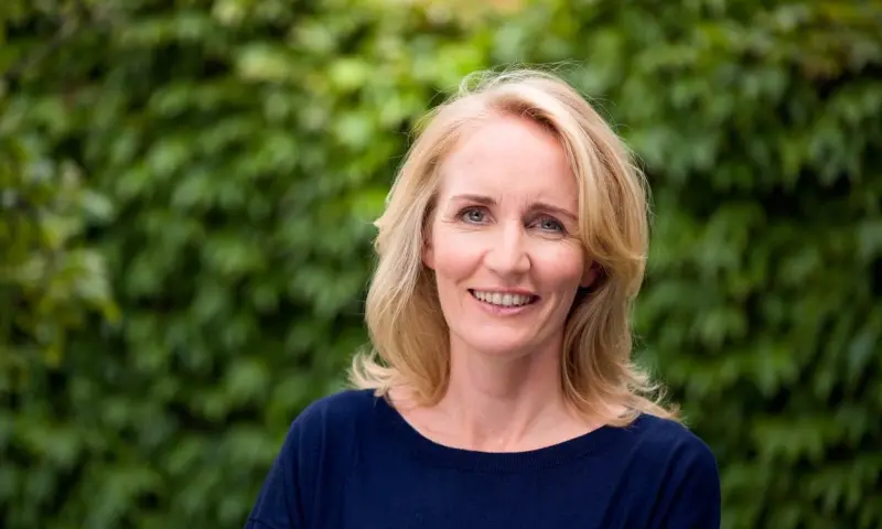 Presentatie boek De Waterzoon en lezing door auteur Eva Vriend