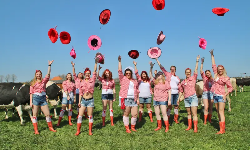 fotoshoot op de boerderij met vriendinnen