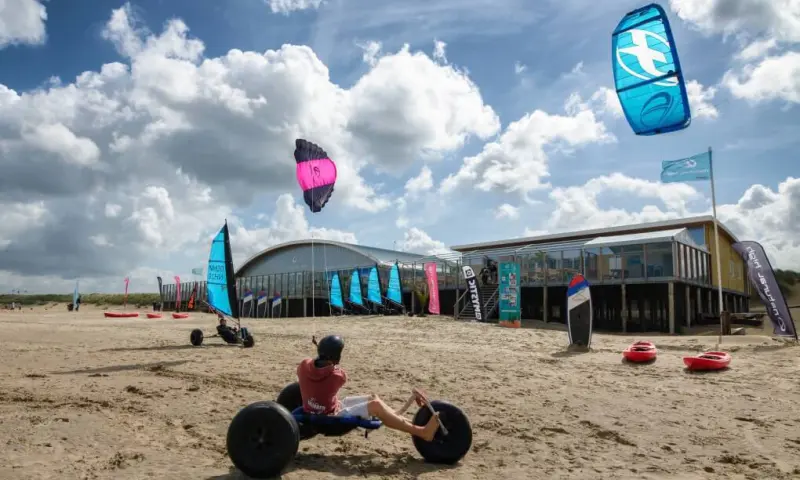 Blokarten op het Strand