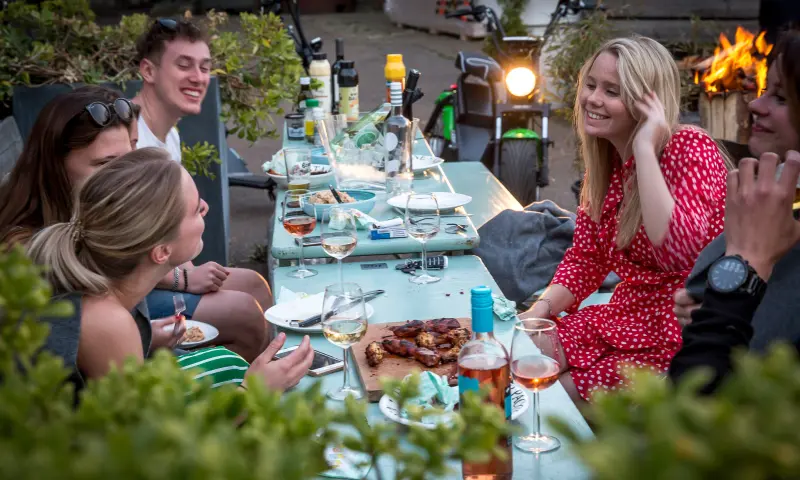 Diner deelnemers E-tours