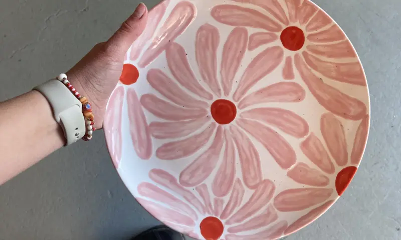 geglazuurd bloemen bord keramiekworkshop