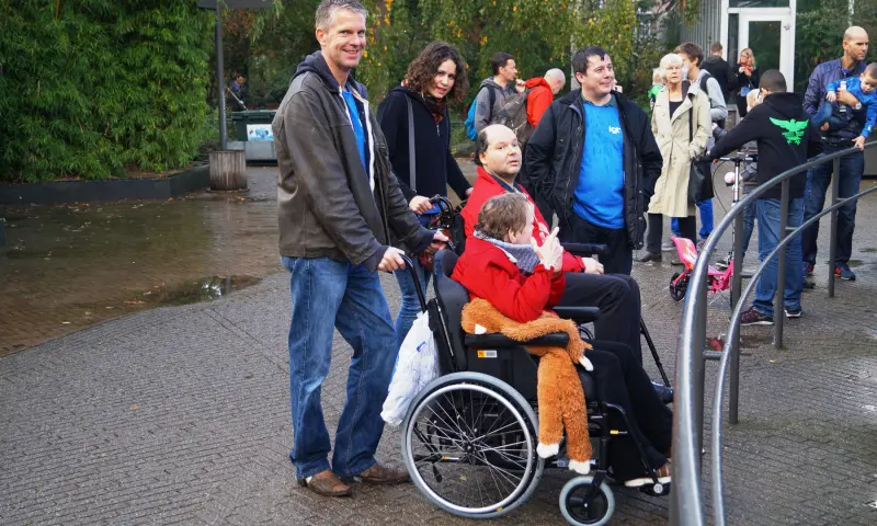 Samen naar de dierentuin