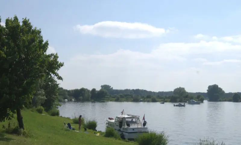 Fietsen langs het water