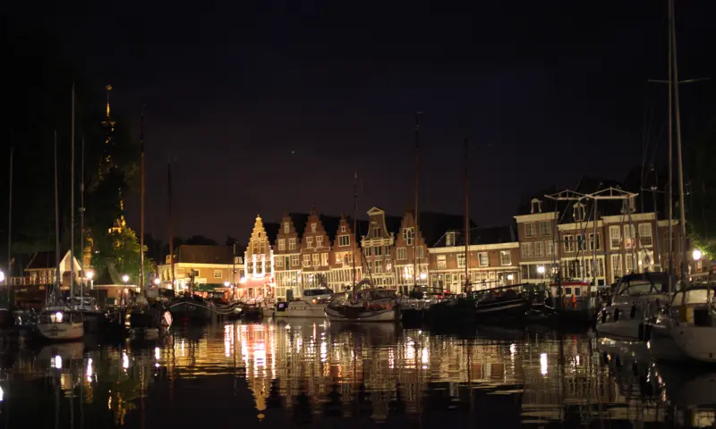 Op het water in de avond