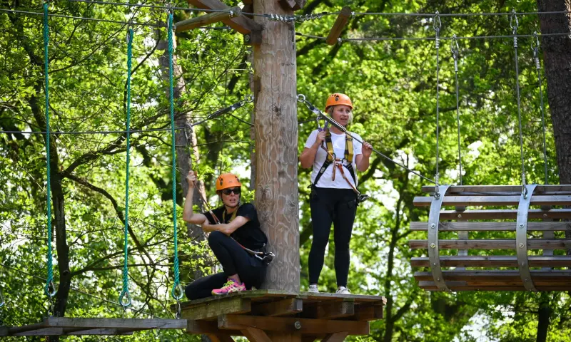 kruip door de tonnen..