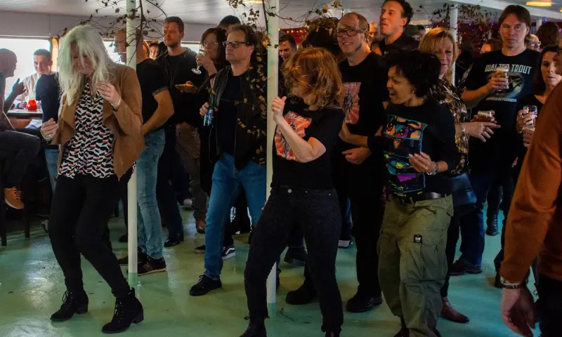 Publiek rock concert Stortemelk