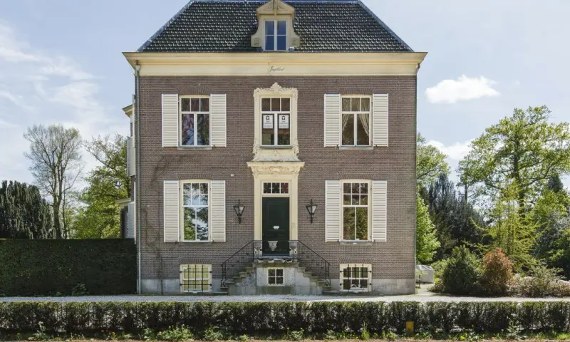 Ontdek de historie van de familie Six op Jagtlust