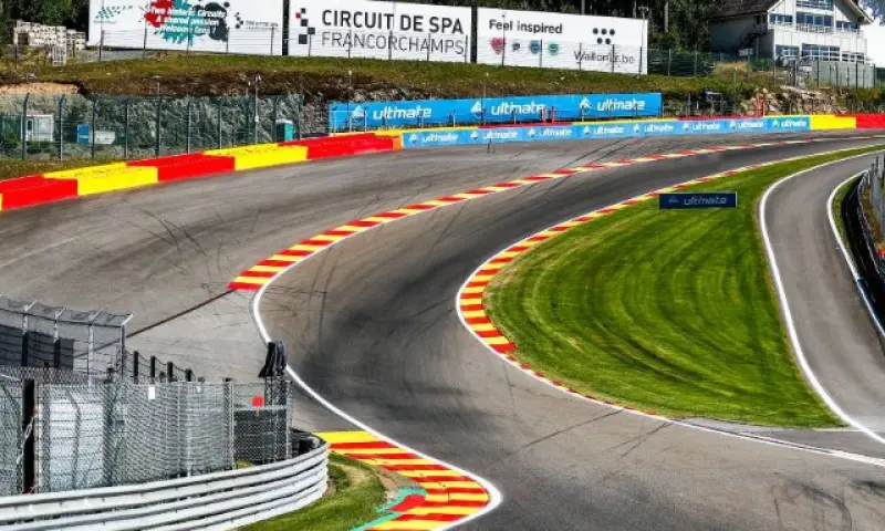 Racebaan in de bergen