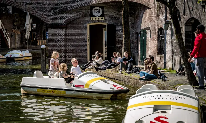 Waterboot tocht grachten