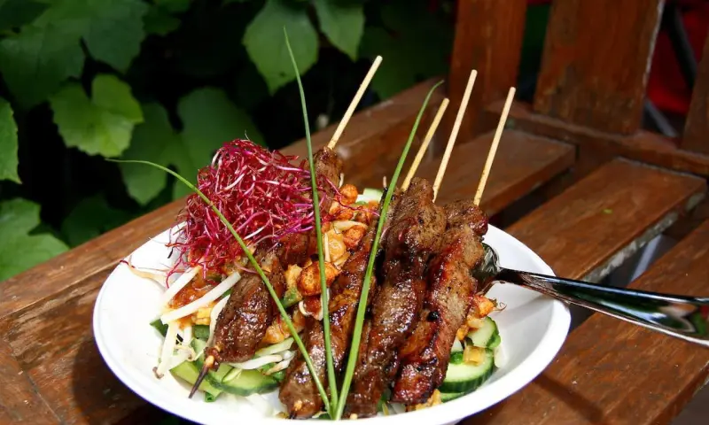 Indonesische sate op de grill...