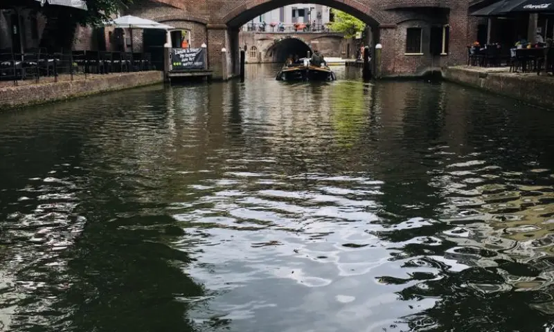 Stromma waterfietsen