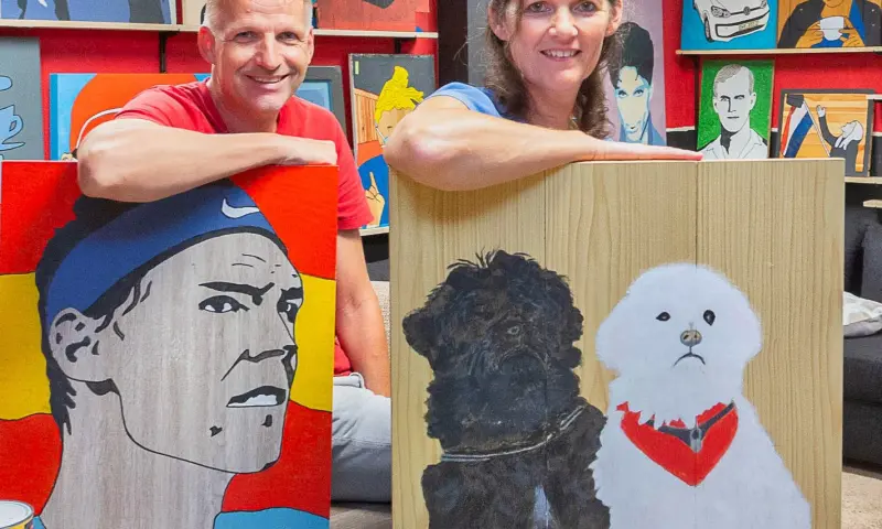 Gerhard en Colet in hun galerie 