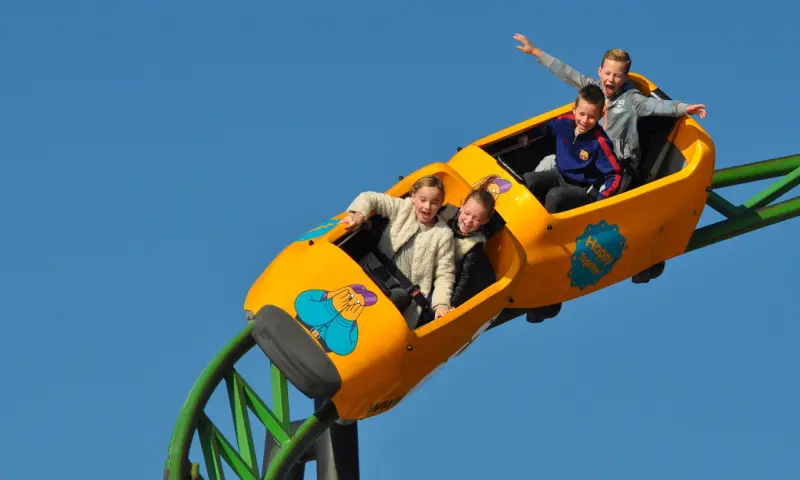 Attractie met bezoekers