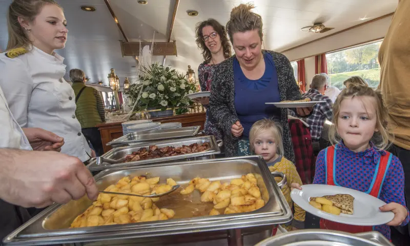 Lekker eten op de boot