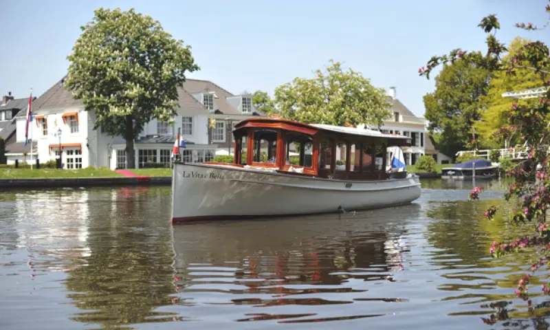 Salonboot op de Vlecht