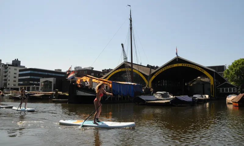 Op het water verhuur