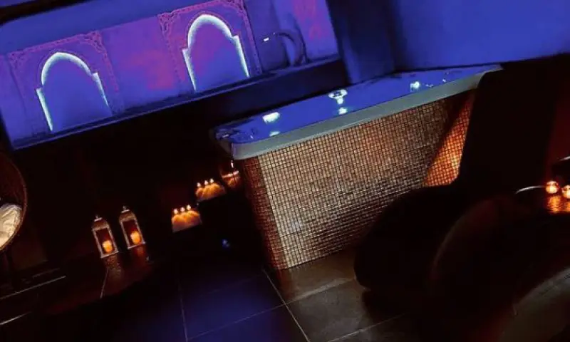prive jacuzzi kaarsen