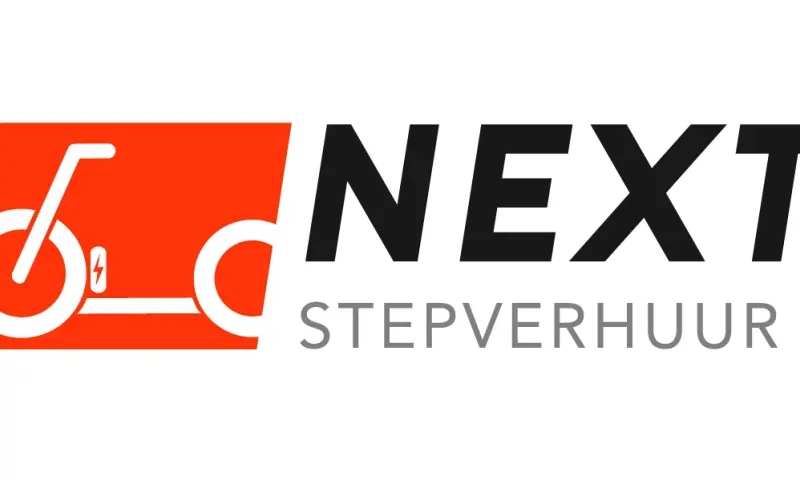 NEXT Stepverhuur logo
