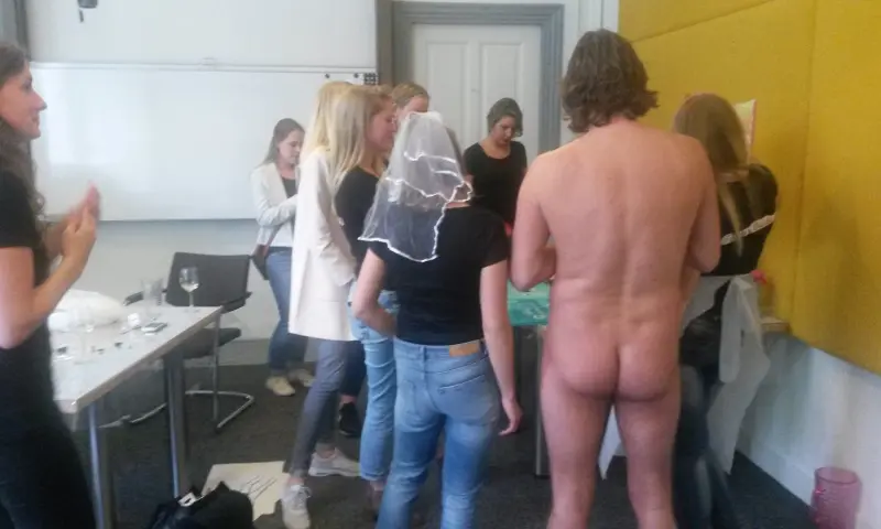 Naaktmodel schilderen