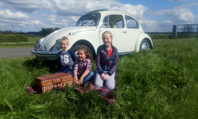 Kinderen voor de auto