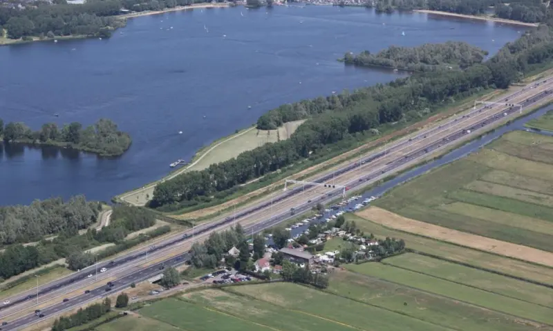 Luchtfoto van het meer