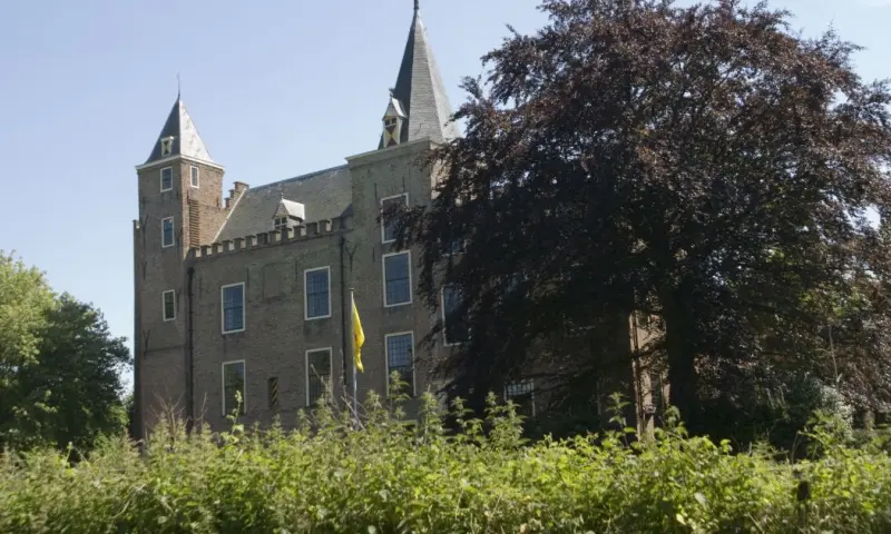 Wandeling en bezoek aan Slot Haamstede