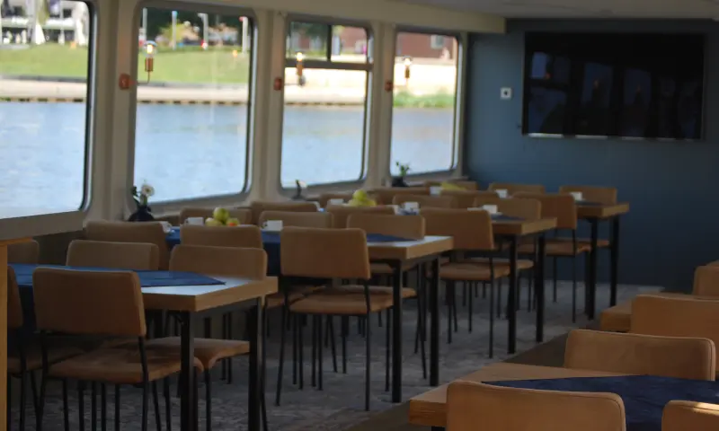 Binnenkant Party Boot