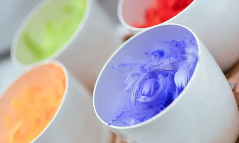 Baby bij Kindervoorstelling de Regenboog