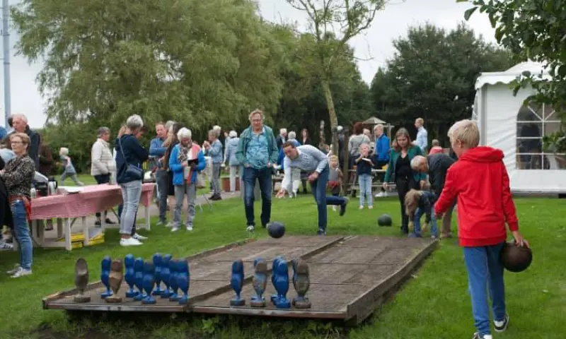 Boerenbowlen in delfstrahuizen