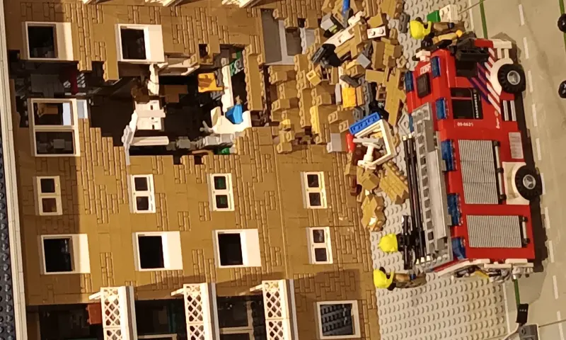 Tram op walvisstaart