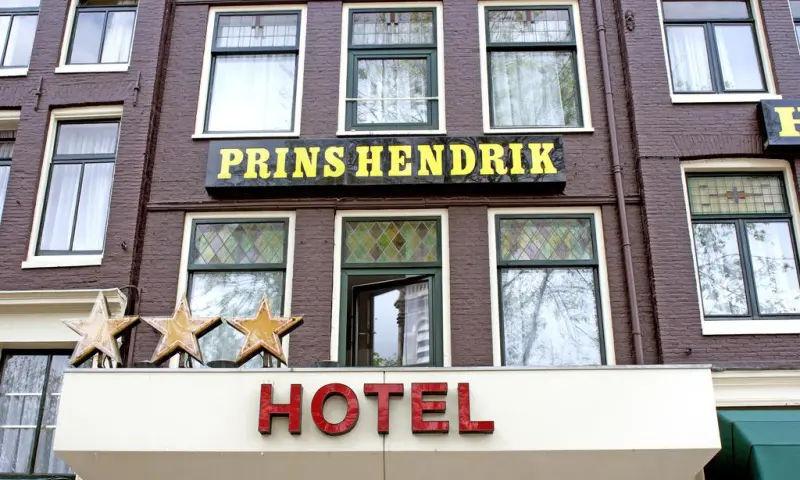 Prins Hendrik Hotel
