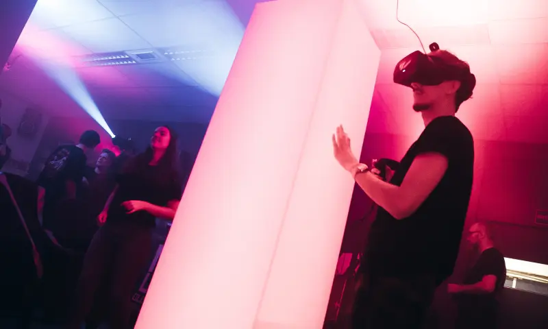 VR Lasergamen