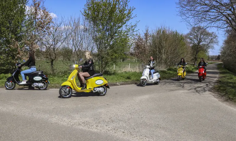 Vespa verhuur, GENIETEN