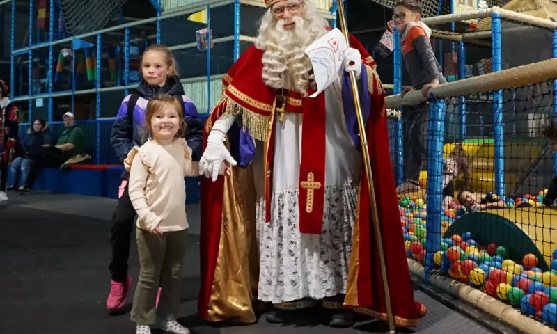 Sint met kind