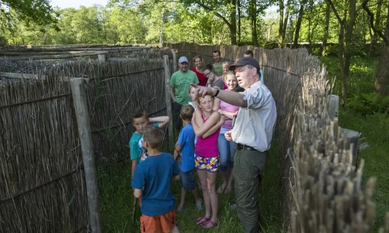 Boottocht naar de eendenkooi van het Naardermeer