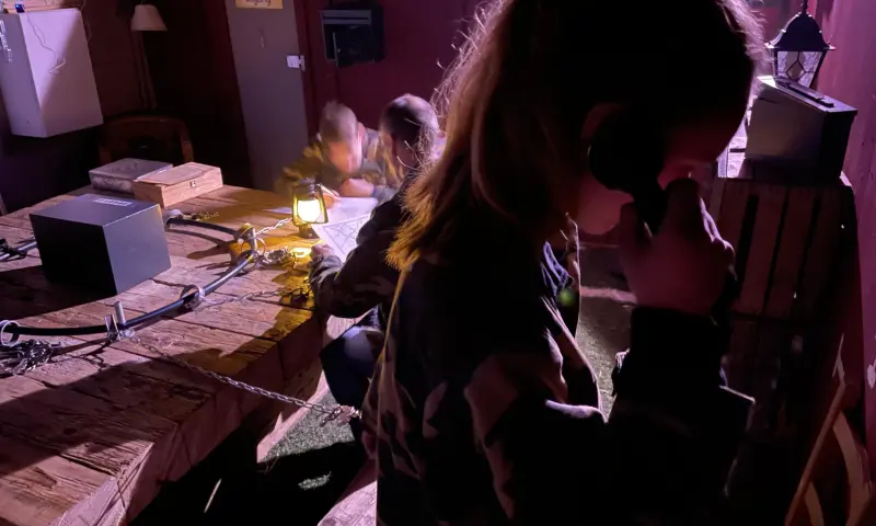 Ontraadsel & Ontsnap