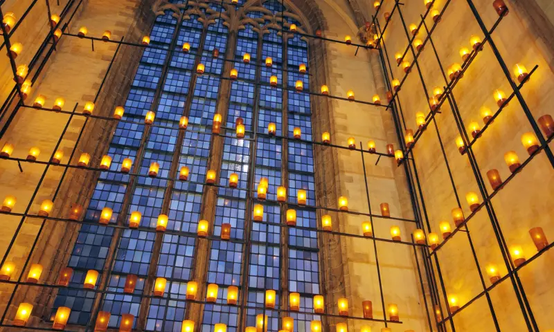 Binnenkant Laurenskerk