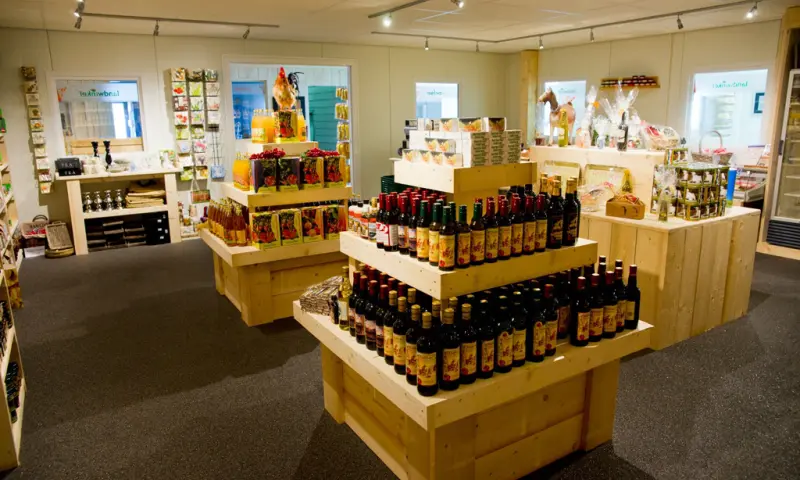 Winkel bij de boerderij