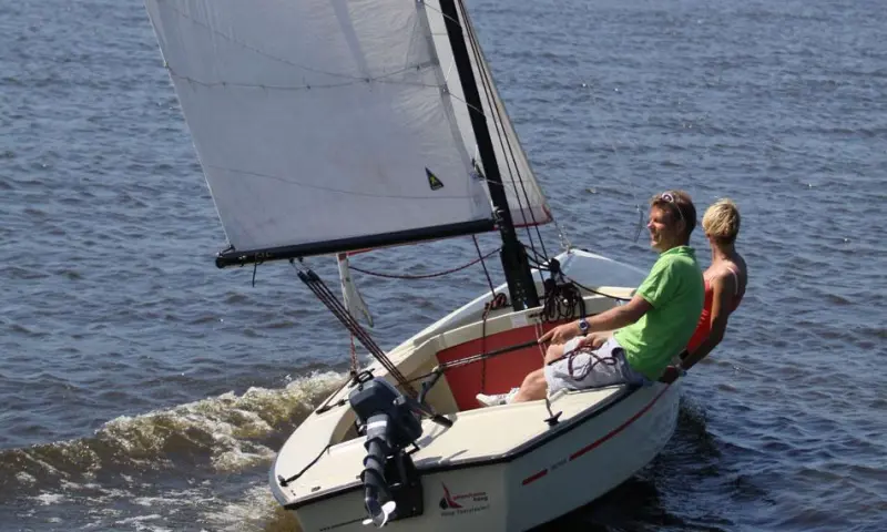 Zeilen met onze Valk