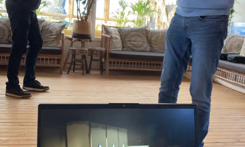 Virtual reality in een beach club