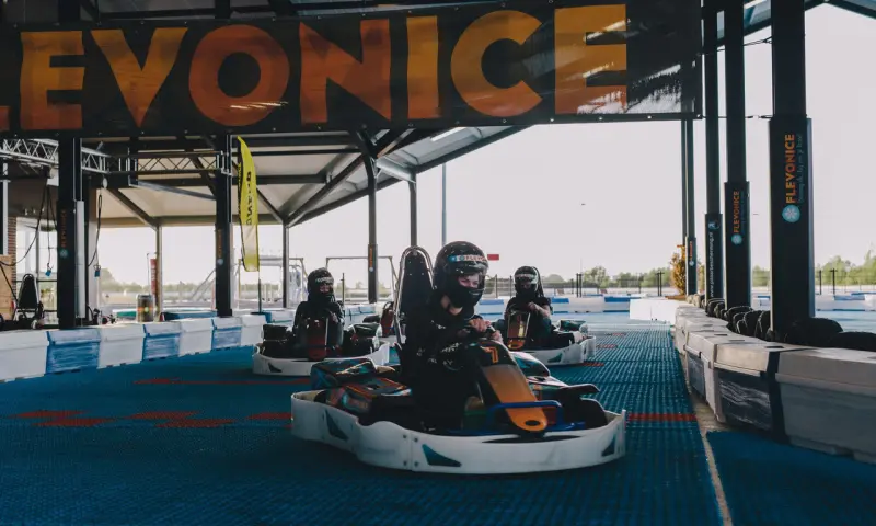 Karten bij Flevonice