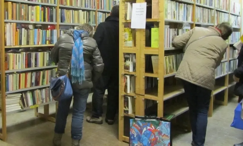 Struinen door duizenden boeken