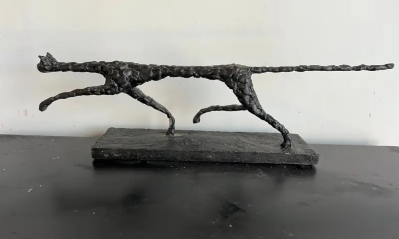 Sierlijk in een prachtig Bronskleur Boetseerwas