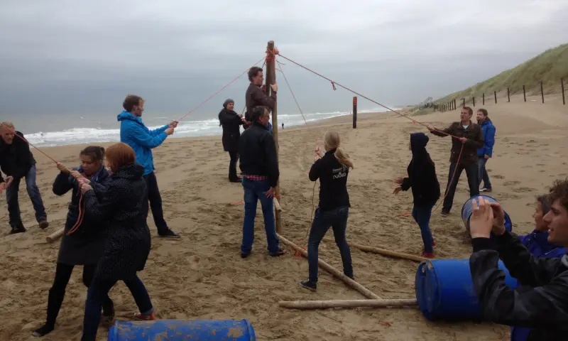 outdoor teambuilding